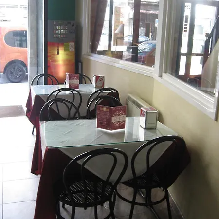 بيت ضيافة Casais 2*