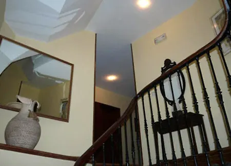 بيت ضيافة Casais 2*